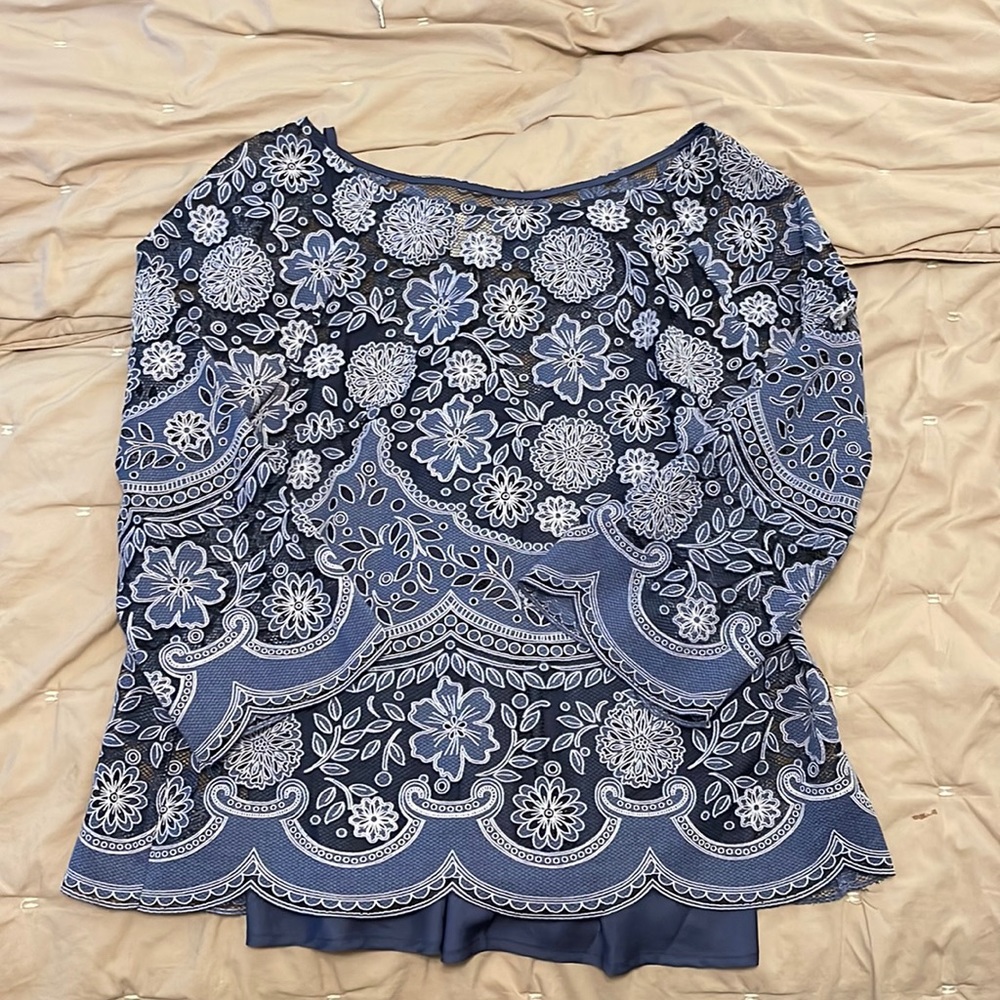Women’s blue lace top with blue cami by HD in Paris from Anthropologie size 8